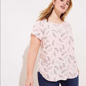 LOFT Plus Leafy Tulip Sleeve Button Back Top